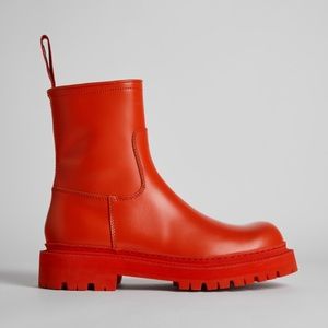 CAMPERLAB Eki Red Leather Zip Up Platform Boot, EU 40